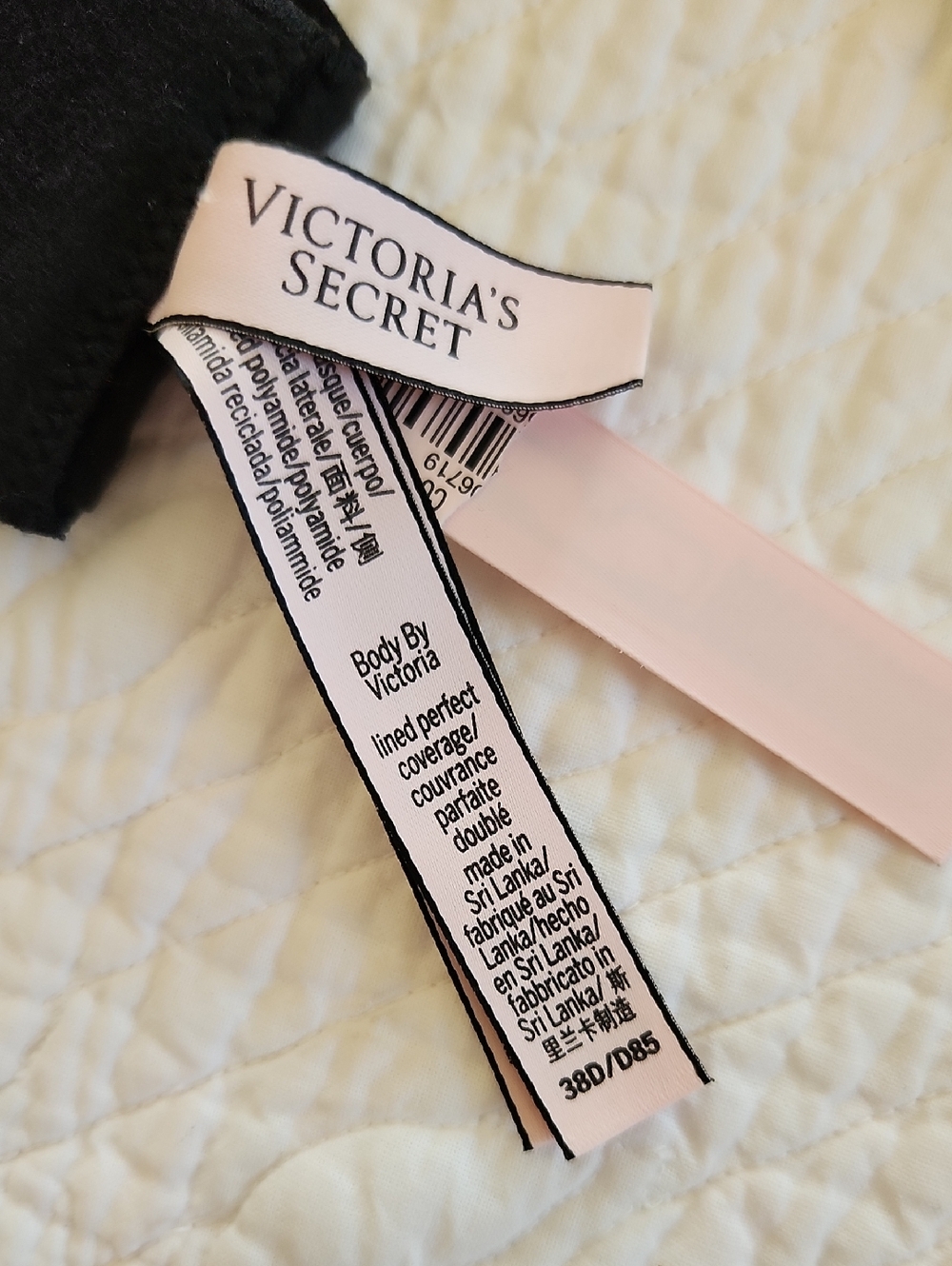 Victoria's Secret Bra - Picture 2 of 3